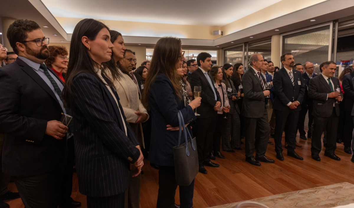 Fulbright Chile firma convenios con INACH e INLiSa para fortalecer la cooperación científica entre Chile y Estados Unidos